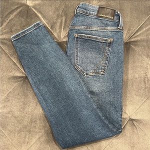 Kendall & Kylie Ultra Babe Skinny Jeans - Size 9/29